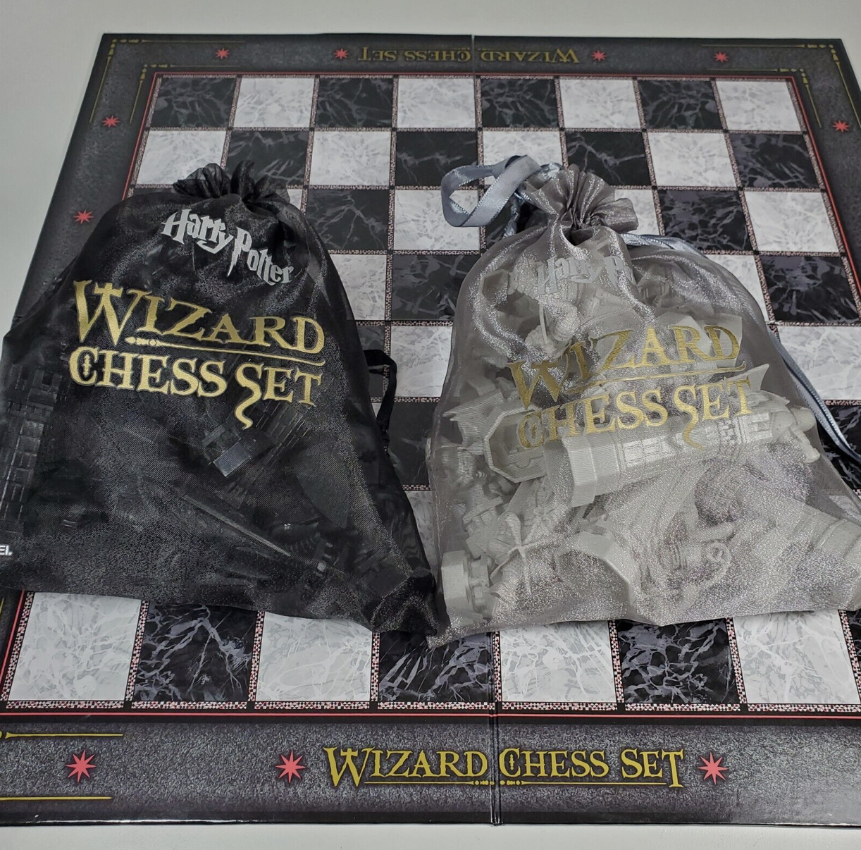 Harry Potter Wizard Chess Set