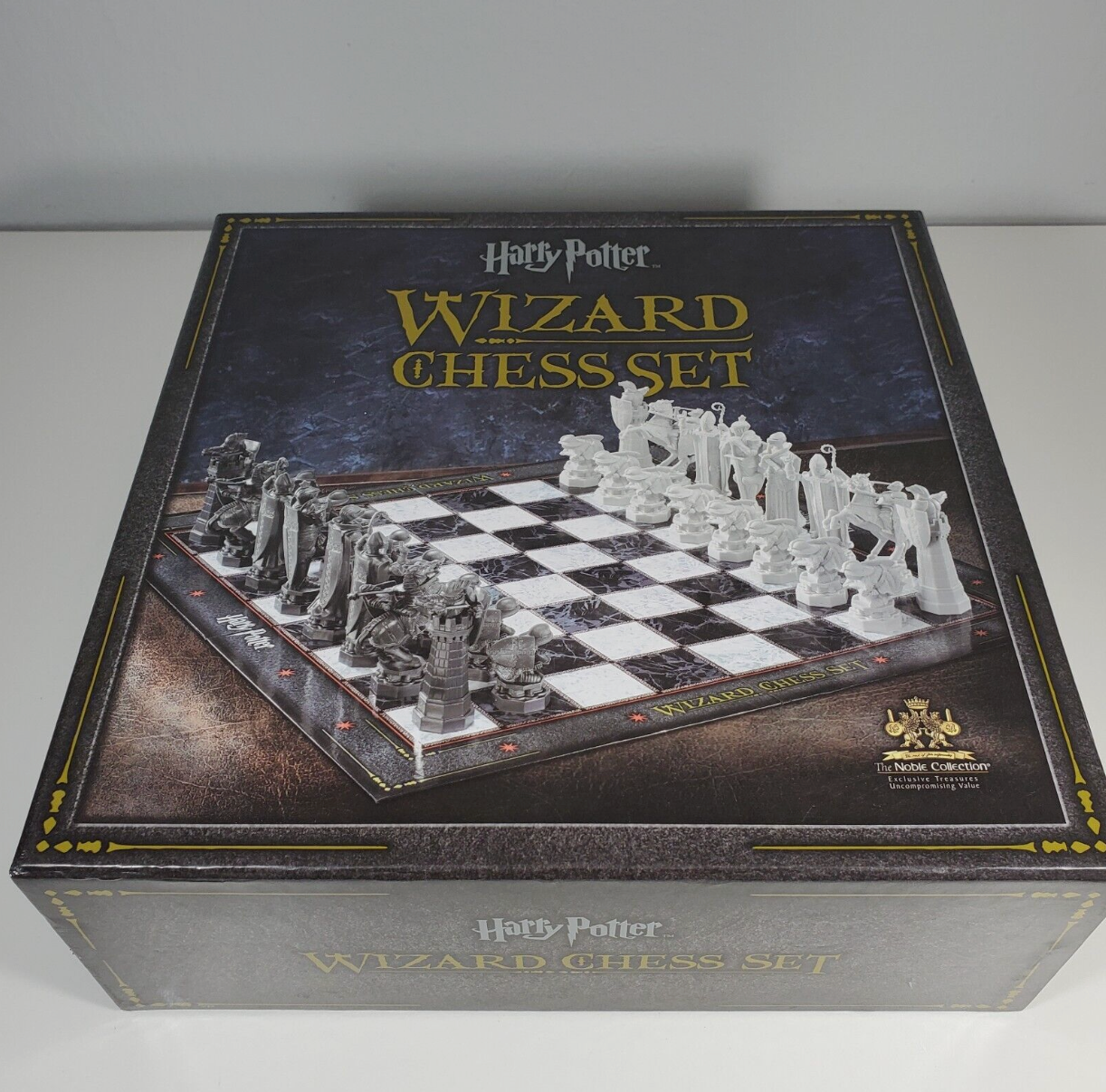 Harry Potter Wizard Chess Set